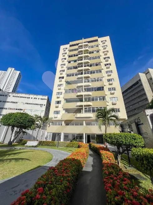 Foto 1 de Apartamento com 3 Quartos à venda, 85m² em Rocas, Natal