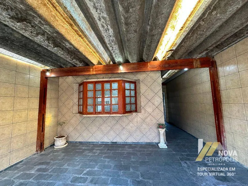 Foto 1 de Casa com 2 Quartos à venda, 121m² em Nova Petrópolis, São Bernardo do Campo