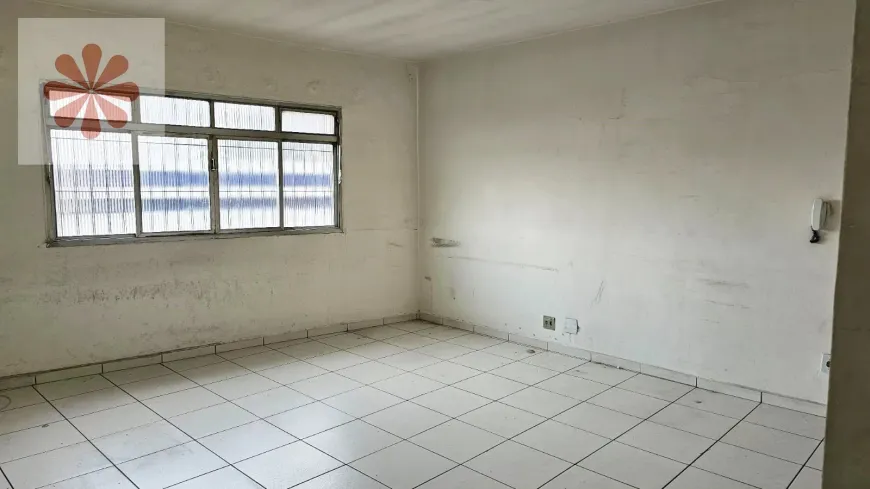 Foto 1 de Sala Comercial para alugar, 32m² em Vila Marieta, São Paulo