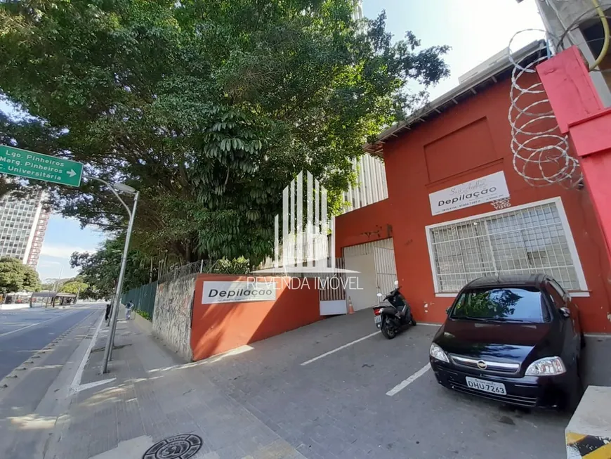 Foto 1 de Sobrado com 3 Quartos à venda, 400m² em Pinheiros, São Paulo