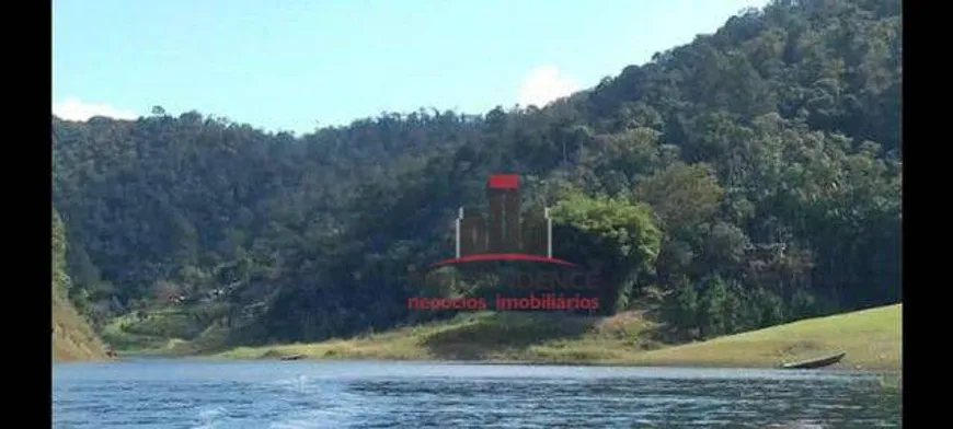 Foto 1 de Fazenda/Sítio com 1 Quarto à venda, 100m² em Zona Rural, Paraibuna