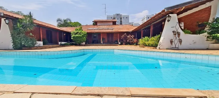 Foto 1 de Fazenda/Sítio com 4 Quartos à venda, 467m² em Jardim Abaeté, Piracicaba