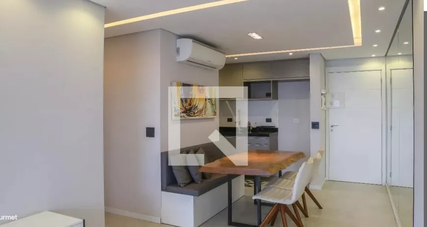 Foto 1 de Apartamento com 2 Quartos à venda, 69m² em Vila Ipojuca, São Paulo