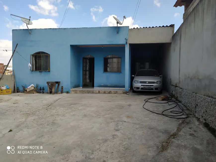Foto 1 de Casa com 4 Quartos à venda, 109m² em Vila das Flores, Betim