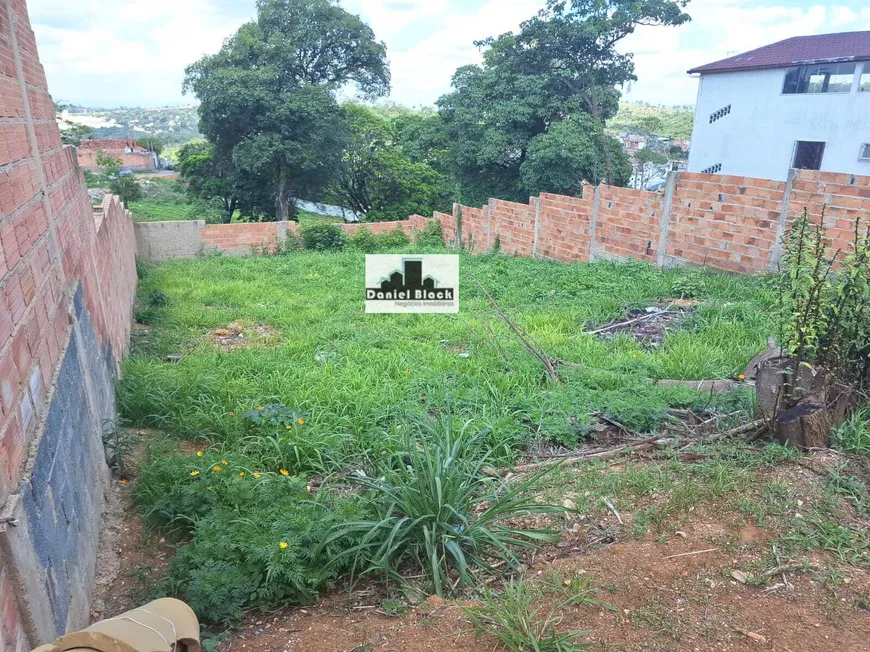 Foto 1 de Lote/Terreno à venda, 360m² em Serra Dourada, Vespasiano