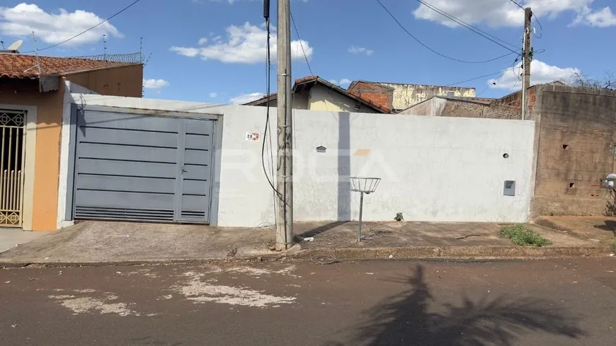 Foto 1 de Casa com 2 Quartos à venda, 42m² em Romeu Santini, São Carlos