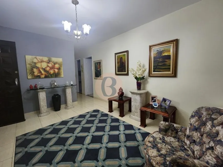 Foto 1 de Casa com 3 Quartos para alugar, 143m² em Jaguaribe, Osasco
