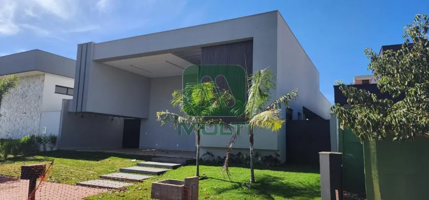 Foto 1 de Casa de Condomínio com 3 Quartos à venda, 242m² em Granja Marileusa , Uberlândia