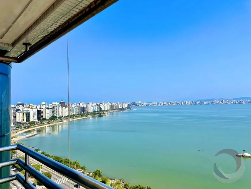 Foto 1 de Cobertura com 4 Quartos à venda, 431m² em Centro, Florianópolis