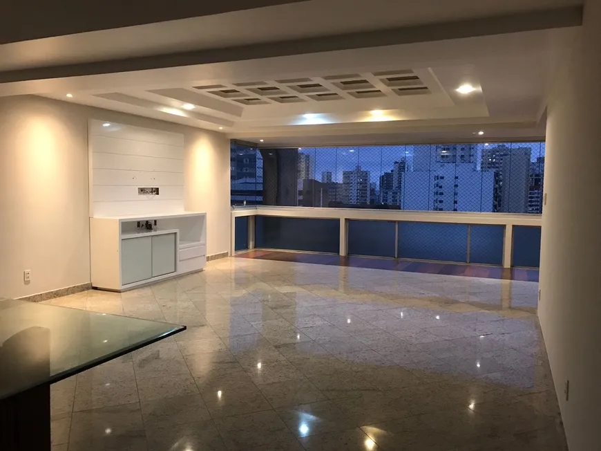 Foto 1 de Apartamento com 4 Quartos à venda, 298m² em Campo Grande, Salvador
