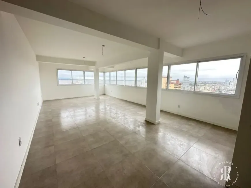 Foto 1 de Apartamento com 3 Quartos à venda, 129m² em Centro, Tramandaí