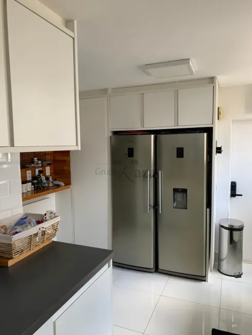 Foto 1 de Apartamento com 3 Quartos à venda, 138m² em Jardim Paulistano, São Paulo