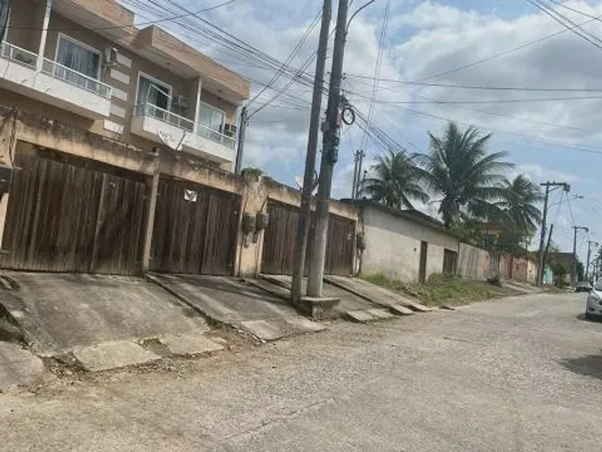 Foto 1 de Casa com 2 Quartos à venda, 74m² em Amendoeira, São Gonçalo