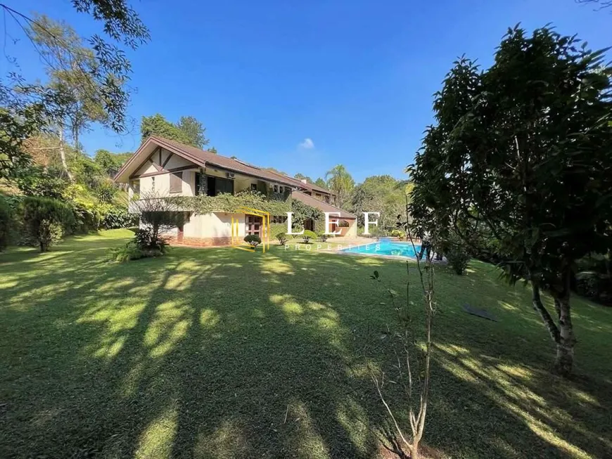 Foto 1 de Casa de Condomínio com 5 Quartos à venda, 1200m² em Parque Silvino Pereira, Cotia