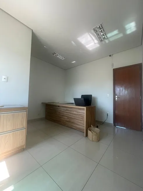 Foto 1 de Sala Comercial para alugar, 17m² em Chácara, Betim