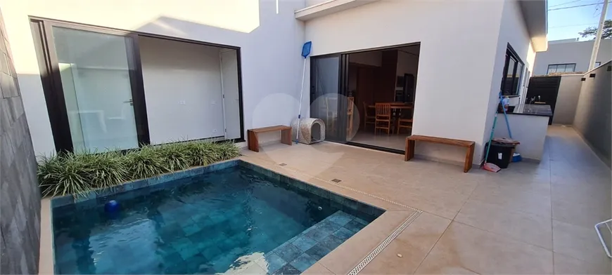 Foto 1 de Casa com 3 Quartos para venda ou aluguel, 300m² em Residencial Villa de Leon, Piratininga