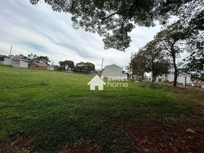 Foto 1 de Lote/Terreno à venda, 448m² em São Cristovão, Cascavel