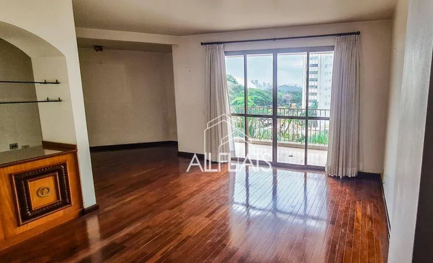 Foto 1 de Apartamento com 4 Quartos à venda, 165m² em Moema, São Paulo