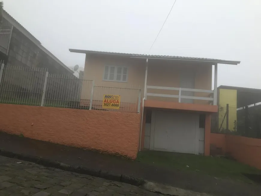 Foto 1 de Casa com 2 Quartos à venda, 75m² em São Victor Cohab, Caxias do Sul