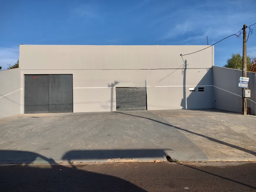 Foto 1 de Galpão/Depósito/Armazém à venda, 425m² em Boa Vista, Ponta Grossa