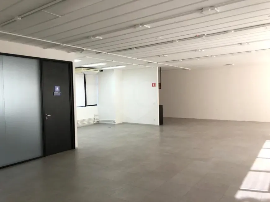 Foto 1 de Sala Comercial para alugar, 147m² em Brooklin, São Paulo