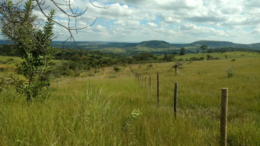 Foto 1 de Lote/Terreno à venda, 20000m² em Zona Rural, Cordisburgo