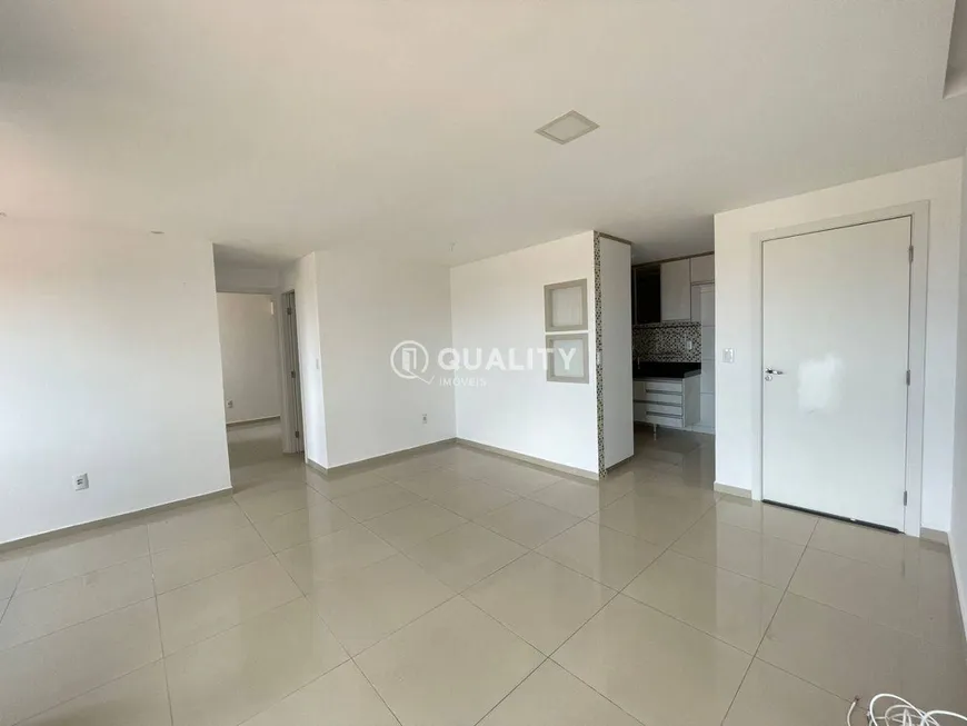 Foto 1 de Apartamento com 2 Quartos à venda, 65m² em Messejana, Fortaleza