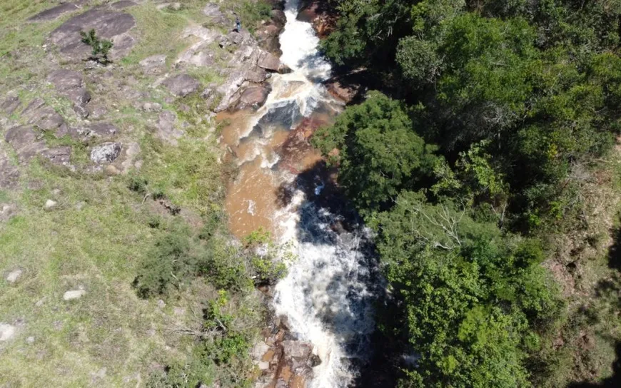 Foto 1 de Lote/Terreno à venda, 20000m² em Zona Rural, Caeté