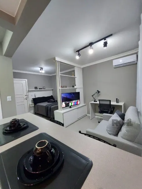 Foto 1 de Apartamento com 1 Quarto à venda, 31m² em Centro Histórico, Porto Alegre