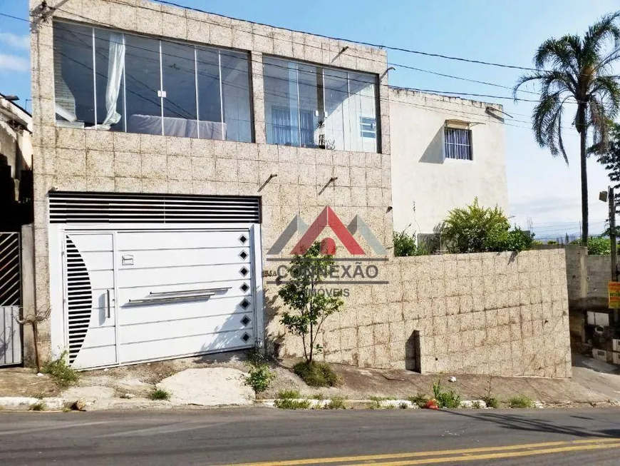 Foto 1 de Sobrado com 4 Quartos à venda, 280m² em Jardim Revista, Suzano