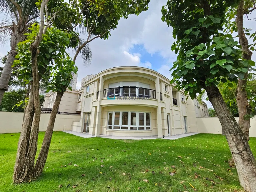 Foto 1 de Casa de Condomínio com 4 Quartos para alugar, 342m² em Brooklin, São Paulo