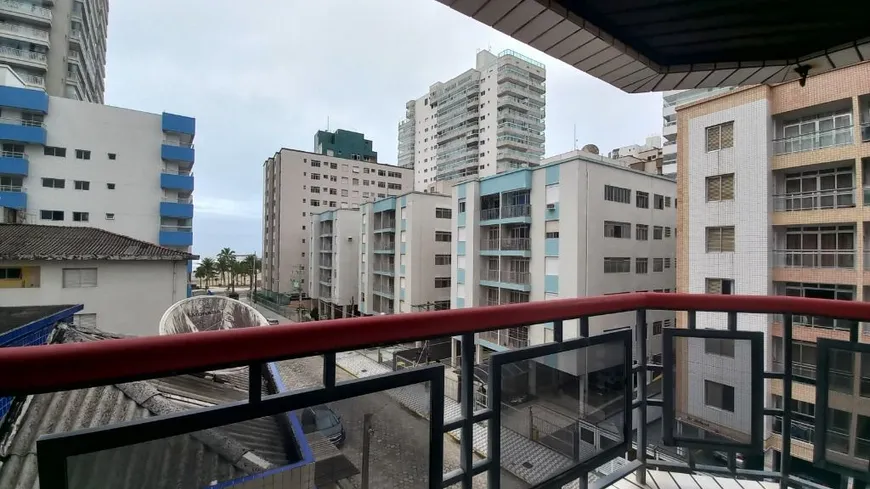 Foto 1 de Apartamento com 2 Quartos para venda ou aluguel, 63m² em Aviação, Praia Grande