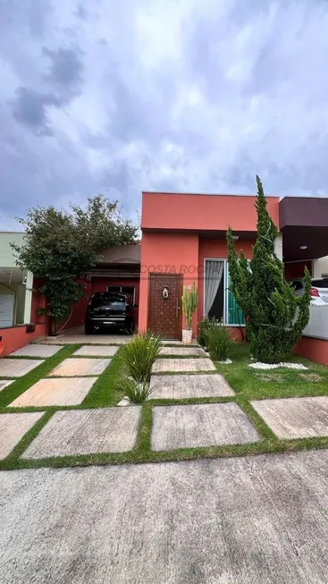 Foto 1 de Casa de Condomínio com 2 Quartos à venda, 105m² em Village Moutonnee, Salto