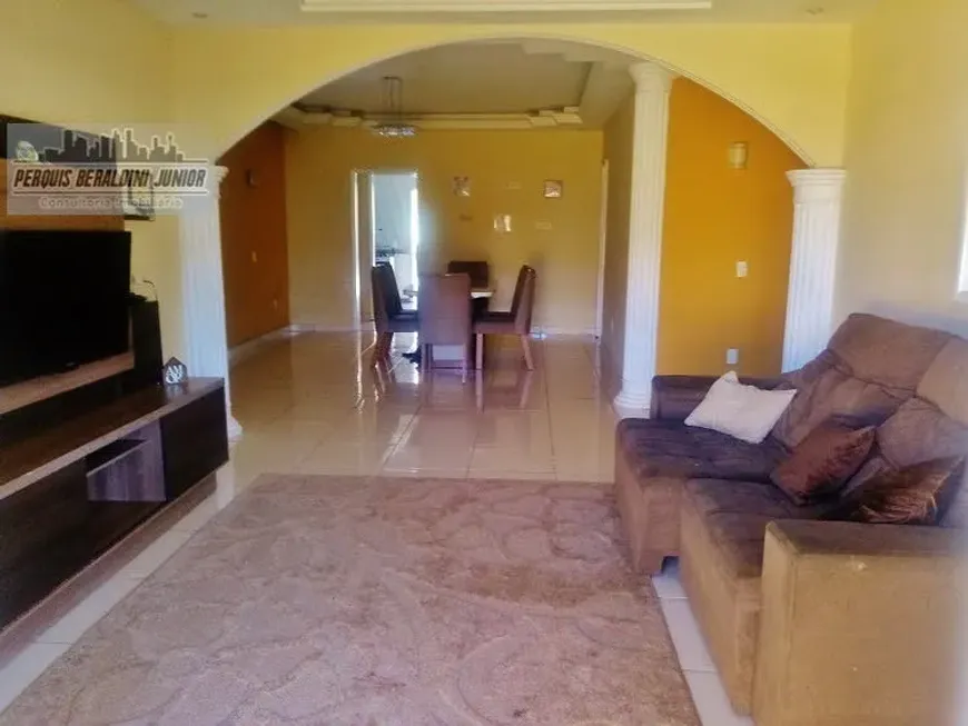 Foto 1 de Casa com 3 Quartos à venda, 360m² em Mutuá, São Gonçalo