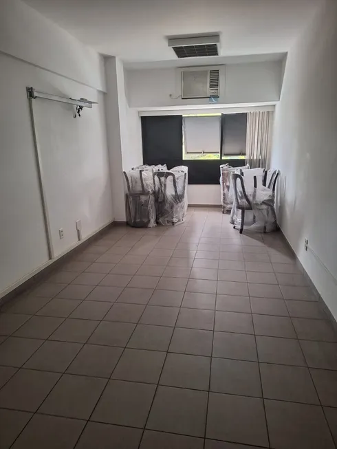 Foto 1 de Sala Comercial para alugar, 30m² em Praia do Canto, Vitória