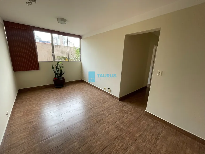 Foto 1 de Apartamento com 3 Quartos para alugar, 50m² em Vila Alexandria, São Paulo