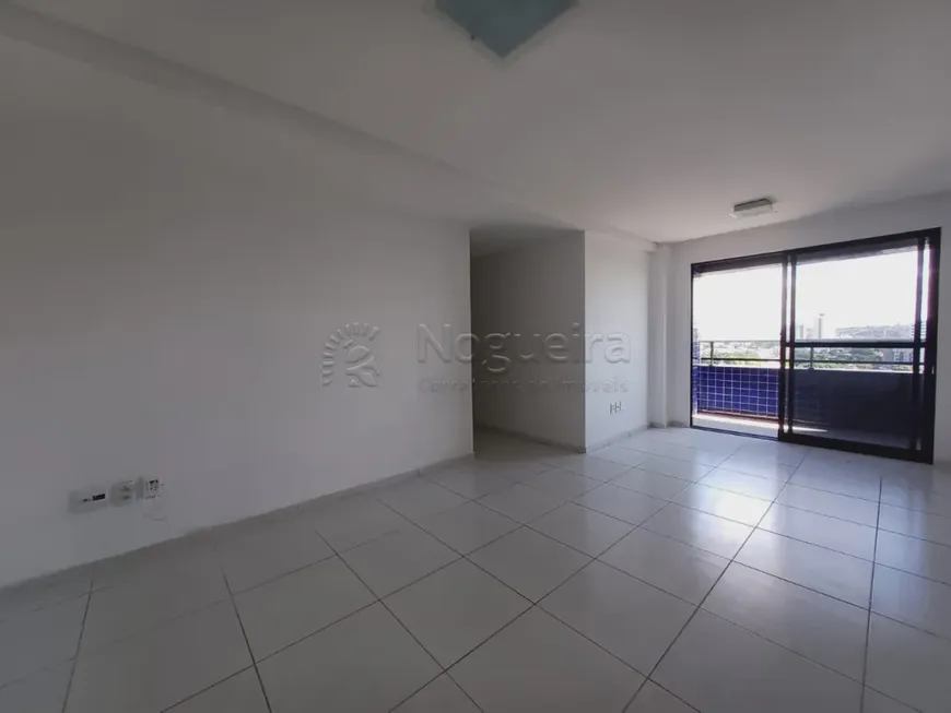 Foto 1 de Apartamento com 2 Quartos à venda, 65m² em Encruzilhada, Recife