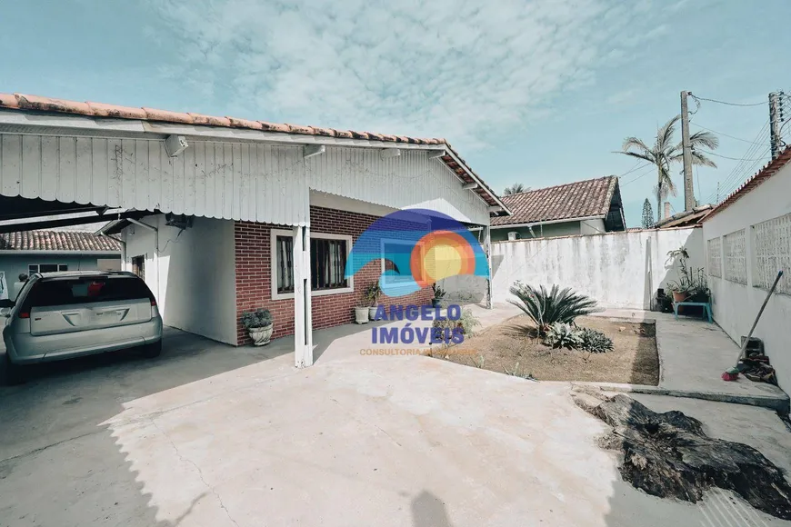 Foto 1 de Casa com 2 Quartos à venda, 106m² em Nova Peruíbe, Peruíbe
