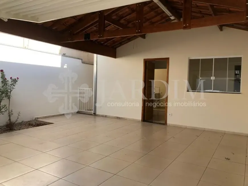 Foto 1 de Casa com 3 Quartos à venda, 125m² em Água Branca, Piracicaba