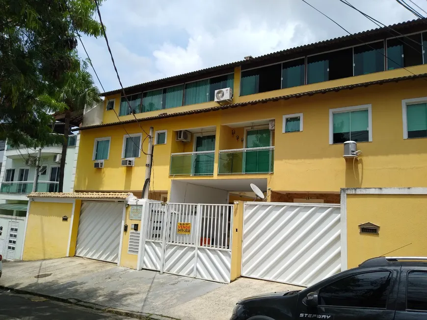 Foto 1 de Casa de Condomínio com 3 Quartos à venda, 100m² em Bento Ribeiro, Rio de Janeiro