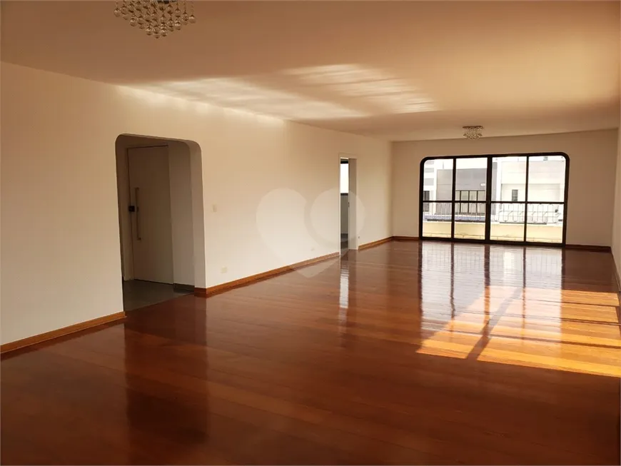 Foto 1 de Apartamento com 6 Quartos para venda ou aluguel, 786m² em Santo Amaro, São Paulo