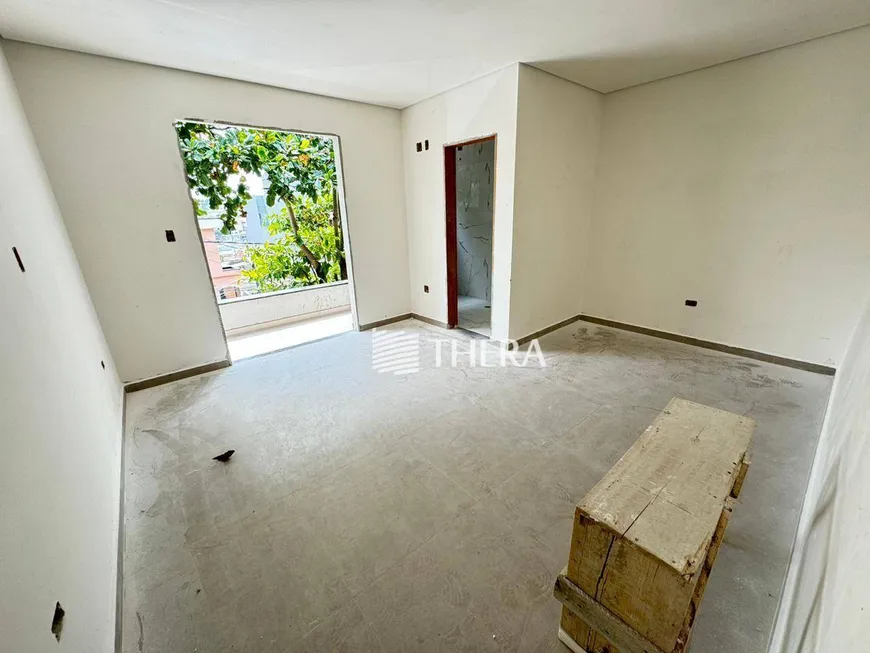 Foto 1 de Sobrado com 3 Quartos à venda, 165m² em Jardim Santo Antonio, Santo André