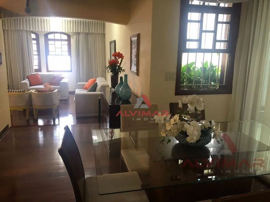 Foto 1 de Casa com 4 Quartos à venda, 381m² em Jardim Normandia, Volta Redonda