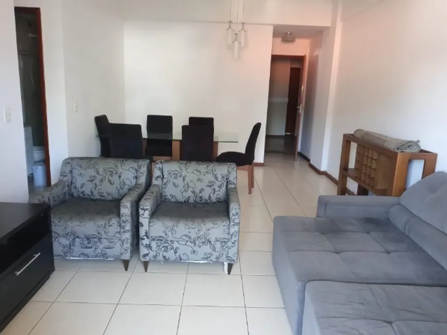 Foto 1 de Apartamento com 3 Quartos à venda, 150m² em Braga, Cabo Frio