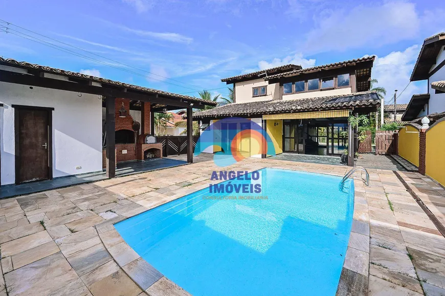 Foto 1 de Casa de Condomínio com 4 Quartos à venda, 175m² em Balneario Sambura, Peruíbe