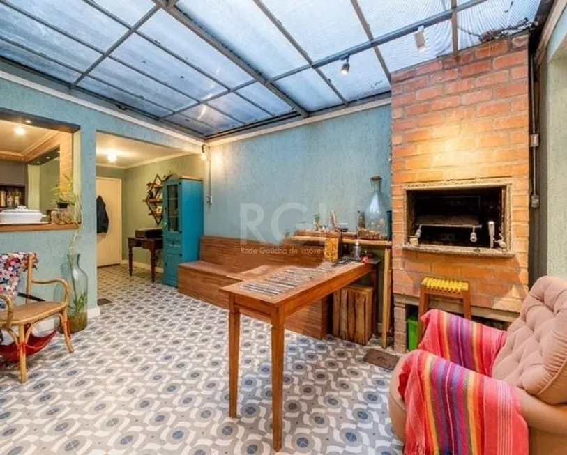 Foto 1 de Apartamento com 4 Quartos à venda, 131m² em Bela Vista, Porto Alegre