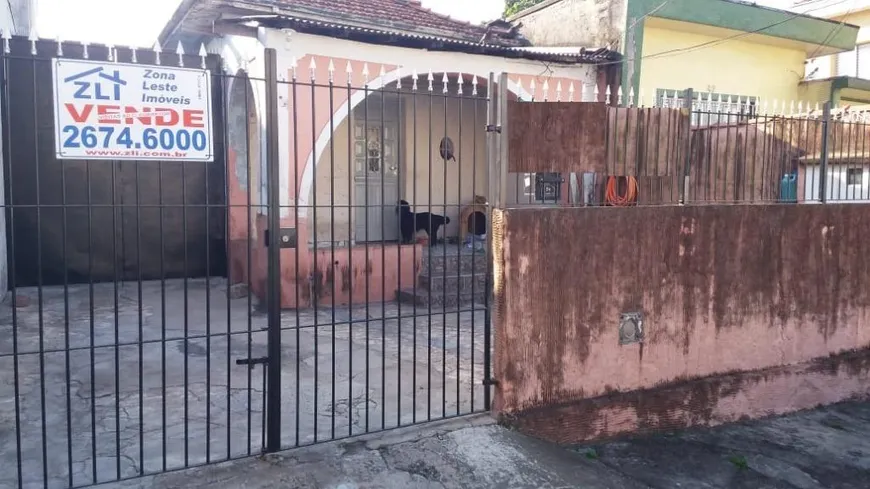 Foto 1 de Casa com 2 Quartos à venda, 140m² em Água Rasa, São Paulo