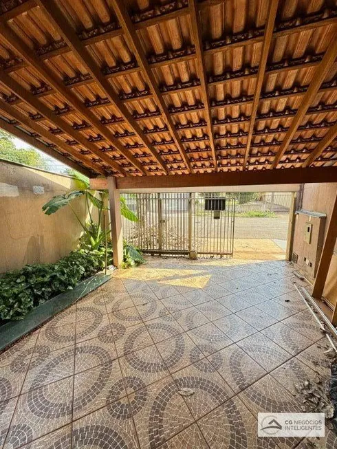 Foto 1 de Sobrado com 3 Quartos à venda, 110m² em Jardim Dos Alpes I, Londrina