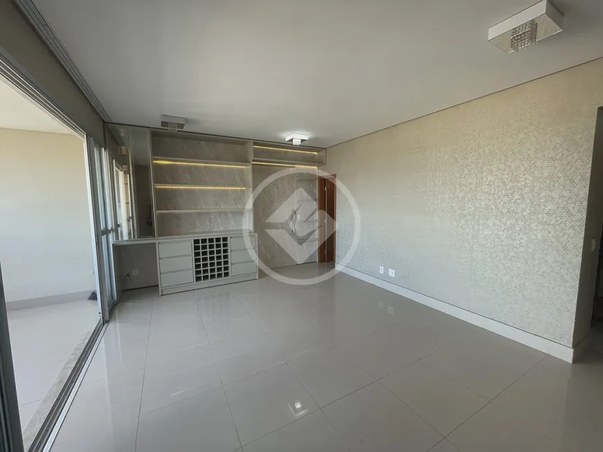 Foto 1 de Apartamento com 3 Quartos à venda, 135m² em Jardim Petrópolis, Cuiabá