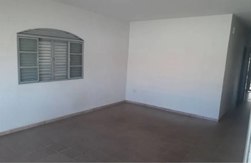 Foto 1 de Casa com 2 Quartos à venda, 90m² em Cajazeiras X, Salvador